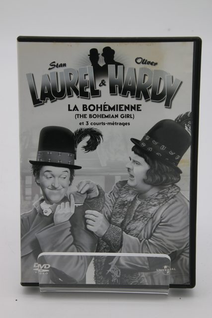 DVD Laurel et Hardy La Bohémienne + 3 courts